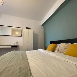Kara's Appartamento